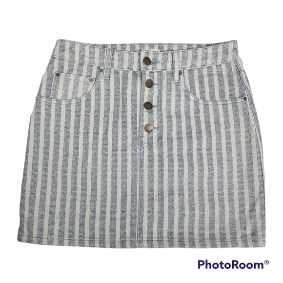 Billabong Striped Denim Mini Skirt w/ Pockets & Button Fly - Picture 1 of 9